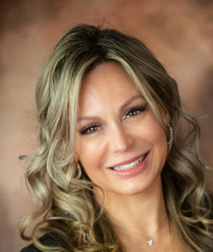 Melissa Shneyder